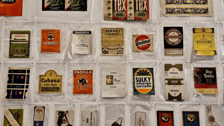 el-museo-de-la-ciudad-exhibe-al-publico-su-coleccion-de-la-imprenta-profumo-y-hno-MXQKMRFJT5FDVGMOLN5DJQVP5E