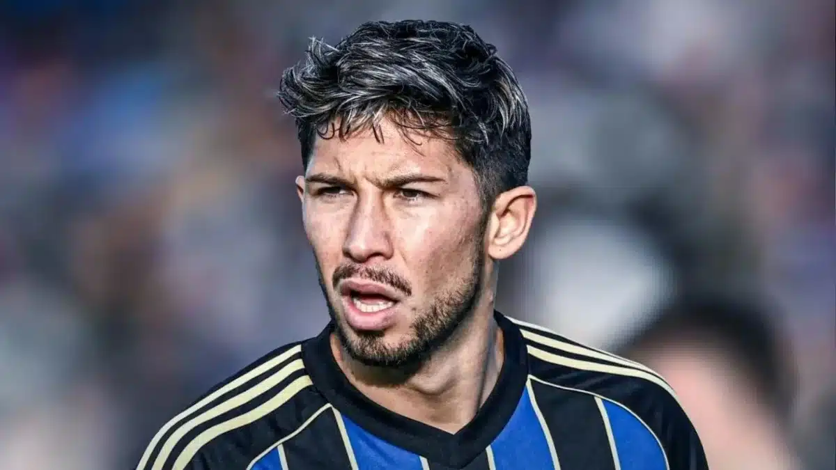 felipe-loyola-21526.jpg_1878299017